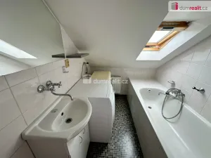 Pronájem bytu 2+1, Ostrov, Kollárova, 55 m2