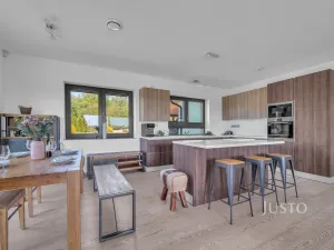 Prodej vily, Stará Huť, 188 m2