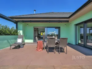 Prodej vily, Stará Huť, 188 m2