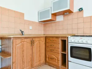 Pronájem bytu 2+kk, Praha - Michle, Nuselská, 44 m2