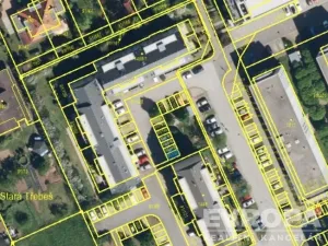 Prodej garážového stání, Hradec Králové, 13 m2