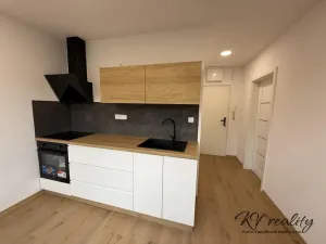 Pronájem bytu 1+1, Vsetín, Ohrada, 34 m2