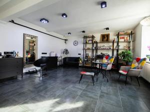 Prodej vícegeneračního domu, Vejprty, 900 m2