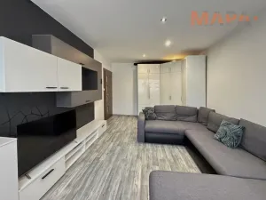 Prodej bytu 3+1, Jirkov, Tkalcovská, 69 m2