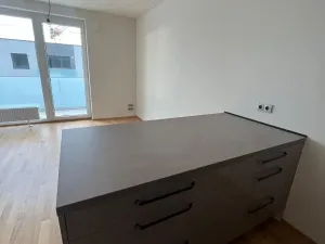 Pronájem bytu 2+kk, Praha - Prosek, Na Proseku, 55 m2