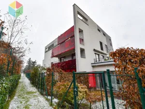 Pronájem bytu 1+kk, Praha, Dolnocholupická, 37 m2