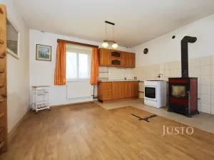 Prodej rodinného domu, Lipoltice - Sovoluská Lhota, 116 m2