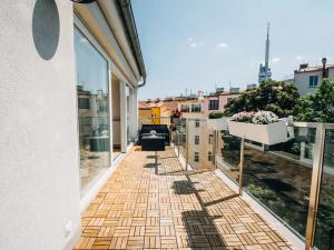 Prodej bytu 2+kk, Praha, Bořivojova, 101 m2