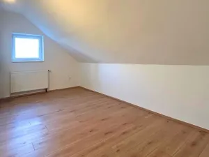 Pronájem rodinného domu, Kyšice, V. Vlčka, 222 m2