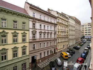 Pronájem bytu 1+kk, Praha - Holešovice, Pplk. Sochora, 26 m2