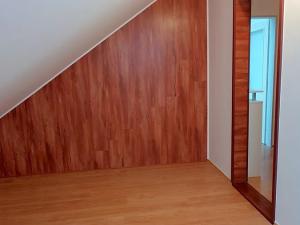 Prodej bytu 2+kk, Český Krumlov, Chvalšinská, 61 m2