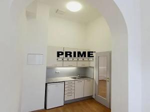 Pronájem kanceláře, Praha - Smíchov, Štefánikova, 70 m2