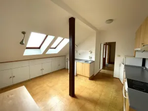 Pronájem bytu 2+1, Tábor, Havlíčkova, 77 m2