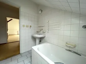 Pronájem bytu 2+1, Tábor, Havlíčkova, 77 m2