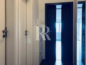 Pronájem bytu 4+kk, Liberec, Nádvorní, 82 m2