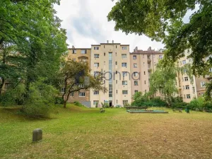 Pronájem bytu 2+kk, Praha, Viklefova, 56 m2