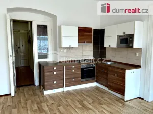 Pronájem bytu 2+1, Plzeň - Jižní Předměstí, Hálkova, 58 m2