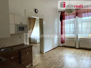 Pronájem bytu 2+1, Plzeň - Jižní Předměstí, Hálkova, 58 m2