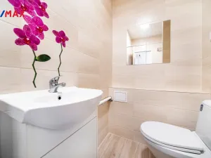 Pronájem bytu 2+kk, Karlovy Vary - Drahovice, Vítězná, 42 m2