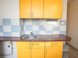 Prodej bytu 2+1, Hustopeče, U Větrolamu, 46 m2