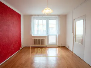 Prodej bytu 2+1, Hustopeče, U Větrolamu, 46 m2