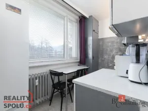 Prodej bytu 1+1, Zlín, Zborovská, 39 m2