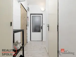 Prodej bytu 1+1, Zlín, Zborovská, 39 m2