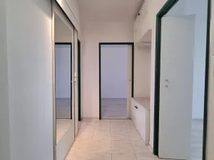 Pronájem bytu 3+kk, Pardubice - Polabiny, Bělehradská, 62 m2