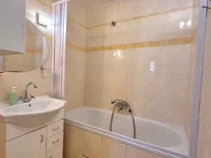 Pronájem bytu 3+kk, Pardubice - Polabiny, Bělehradská, 62 m2