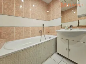 Pronájem bytu 3+1, Jirkov, Hornická, 70 m2