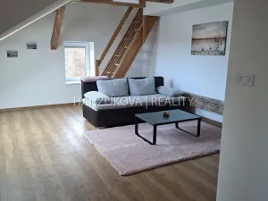 Pronájem bytu 2+kk, Polná na Šumavě, 66 m2