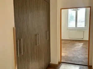 Pronájem bytu 2+kk, Žatec, Otokara Březiny, 52 m2