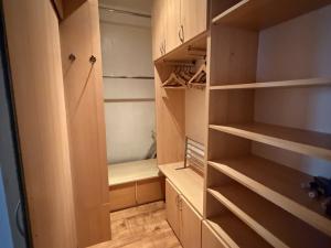 Prodej bytu 3+1, Ostrava, Zdeňka Chalabaly, 78 m2