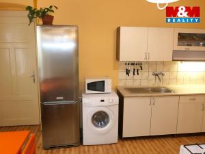 Prodej rodinného domu, Velvary, Růžová, 50 m2