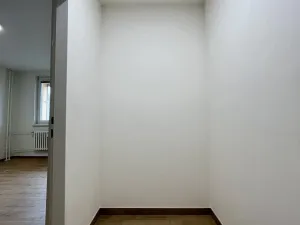 Pronájem bytu 1+1, Ostrava - Svinov, Evžena Rošického, 42 m2