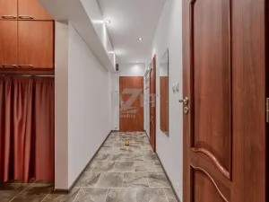 Prodej bytu 3+1, Orlová - Lutyně, Karla Dvořáčka, 72 m2