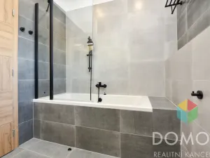 Pronájem bytu 3+kk, Beroun - Beroun-Město, Na Vinici, 110 m2