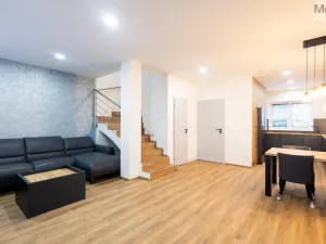 Prodej rodinného domu, Strupčice, 170 m2