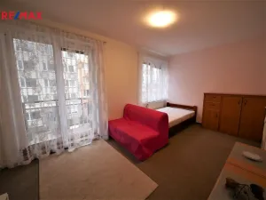 Pronájem bytu 1+kk, Praha - Krč, Tavolníková, 26 m2