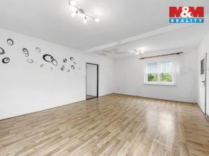 Pronájem bytu 3+1, Mikulášovice, 94 m2