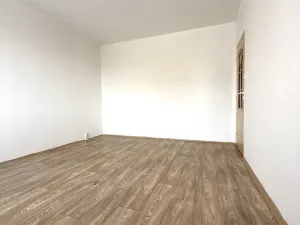 Pronájem bytu 2+1, Chomutov, Zahradní, 51 m2