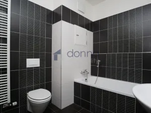 Prodej bytu 2+kk, Praha, Moskevská, 59 m2