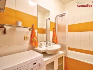 Prodej bytu 2+kk, Vlachovice, 56 m2