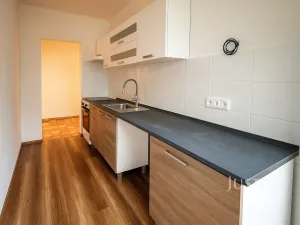 Pronájem bytu 2+1, Děčín, Na Vyhlídce, 63 m2