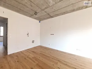 Prodej bytu 2+kk, Praha, Pod turnovskou tratí, 58 m2
