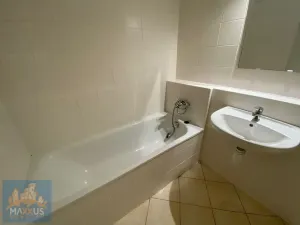 Prodej bytu 1+kk, Praha - Troja, Hnězdenská, 38 m2