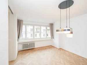 Pronájem bytu 3+1, Praha - Holešovice, Milady Horákové, 100 m2