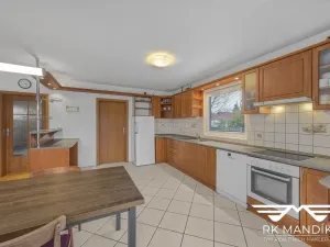 Prodej rodinného domu, Nová Ves, 212 m2