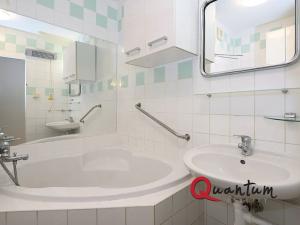 Pronájem bytu 2+kk, Praha - Kunratice, U zeleného ptáka, 45 m2