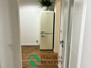 Pronájem bytu 1+1, Praha - Žižkov, Na mokřině, 40 m2